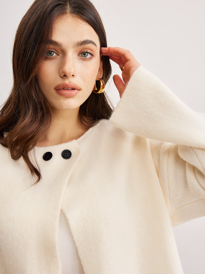 Minimalist Düğmeli Yırtıklı Kardigan