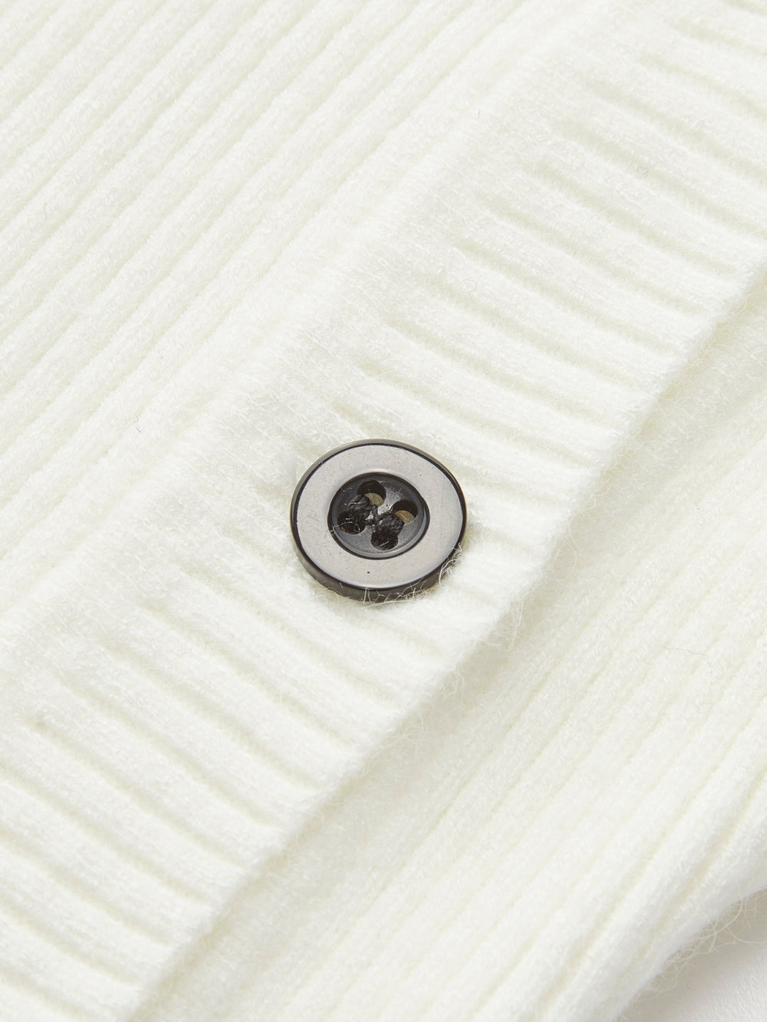 Düz Asimetrik Göğüslü Kazak