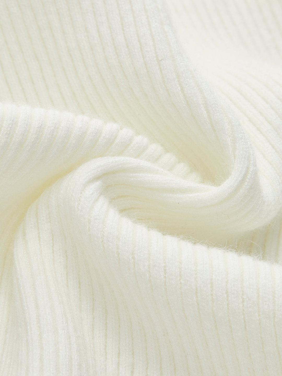 Düz Asimetrik Göğüslü Kazak