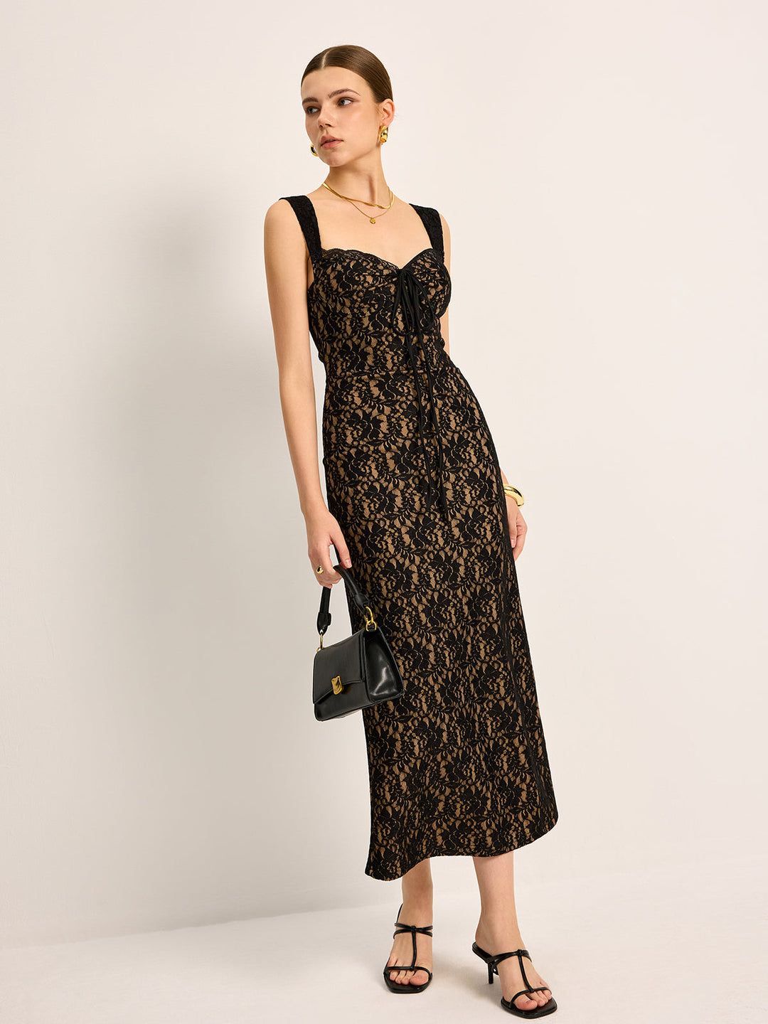 Dantel Ön Bağcıklı Kolsuz Elbise