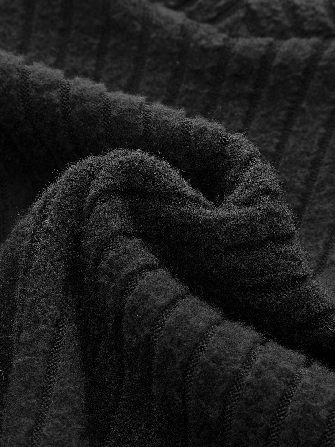 V Yaka Ribanalı İnce Tişört