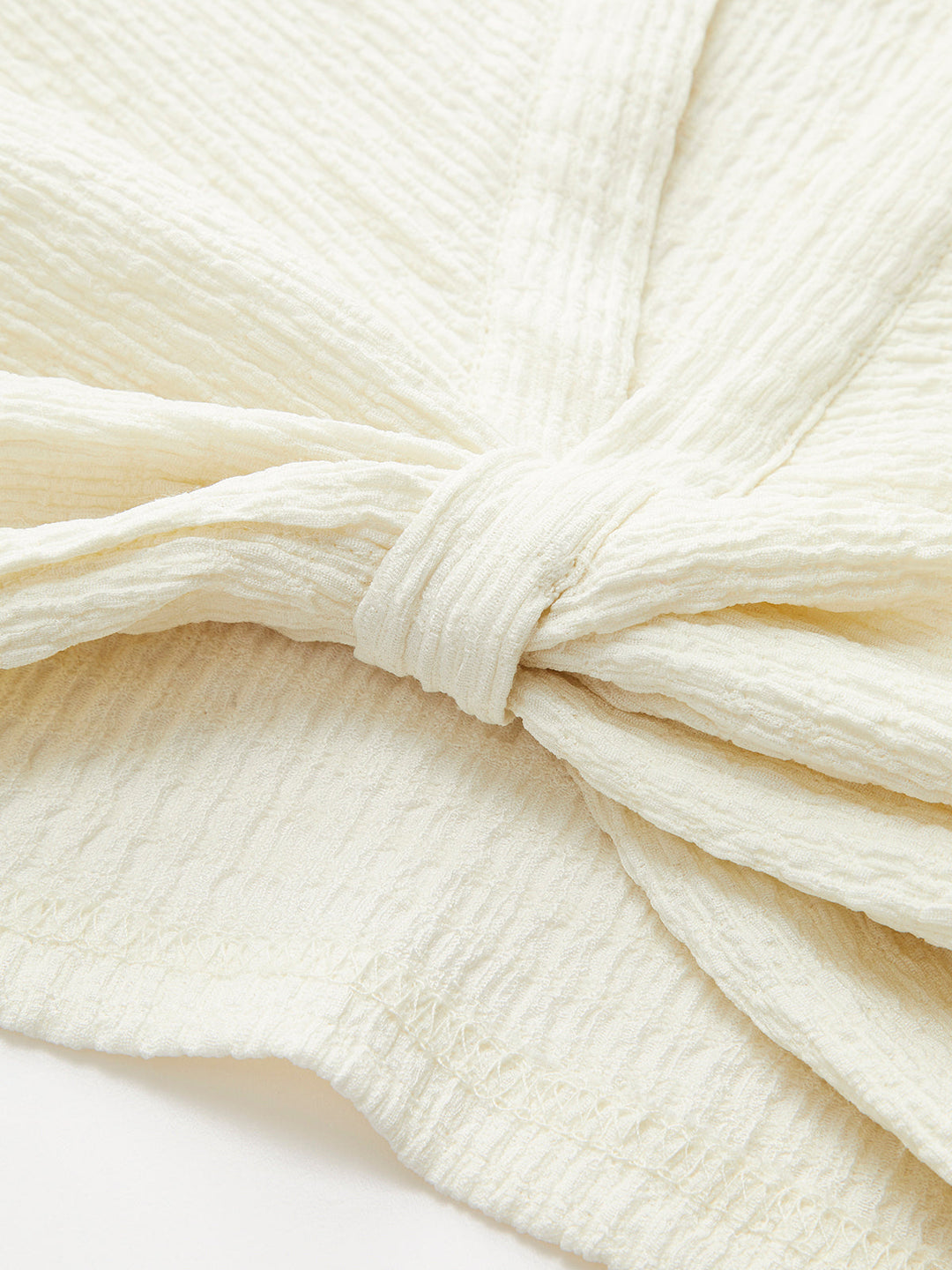 V Yaka Önden Düğümlü Kolsuz Üst