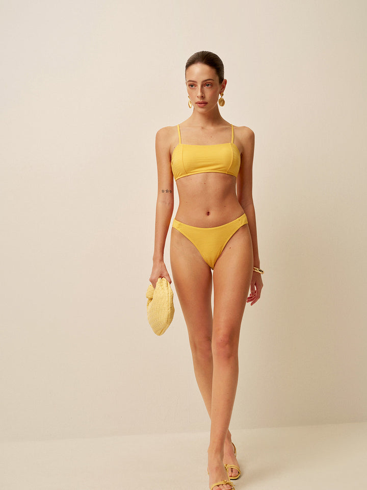 Dokulu Kepçe Yaka Bikini Takımı