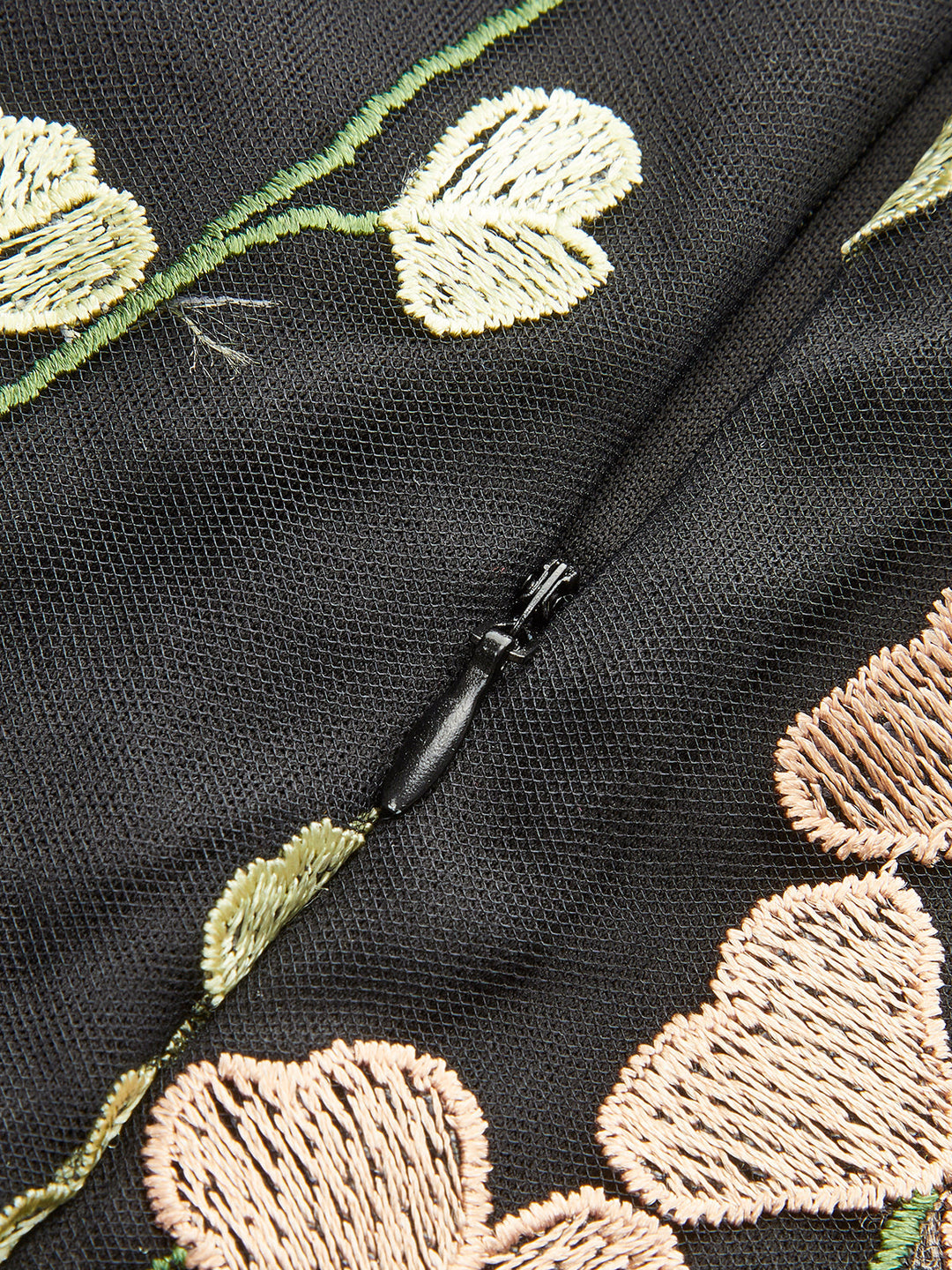 Renkli Çiçek İşlemeli File Elbise