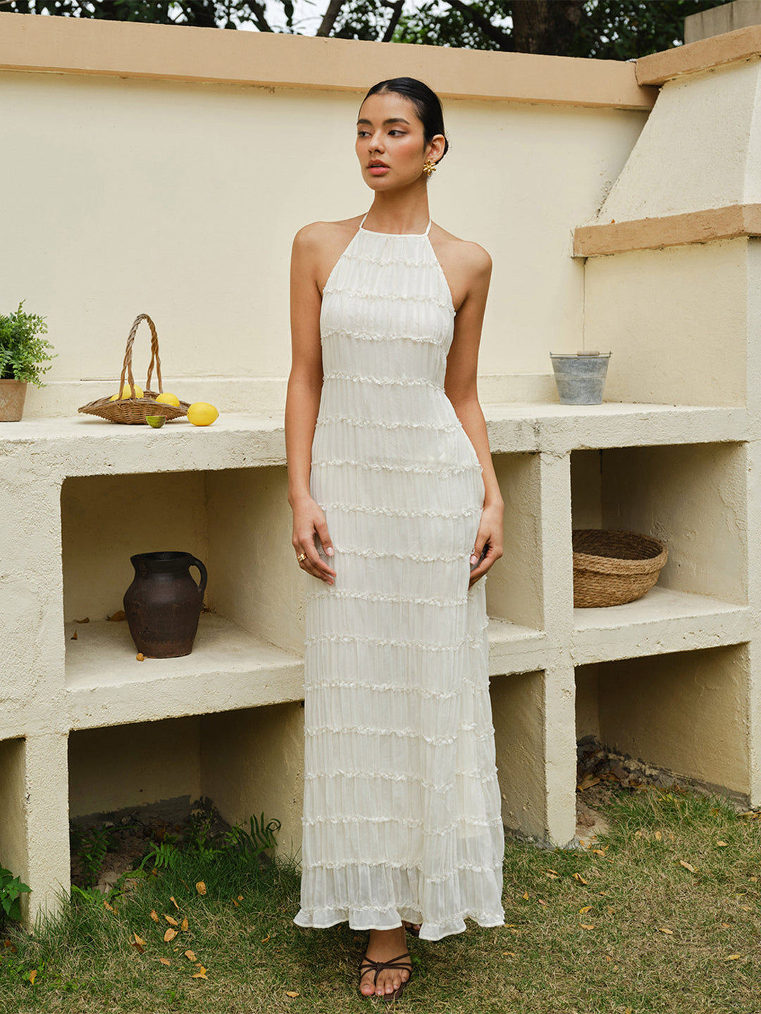 Halter Askılı Sırt Fırfırlı Elbise