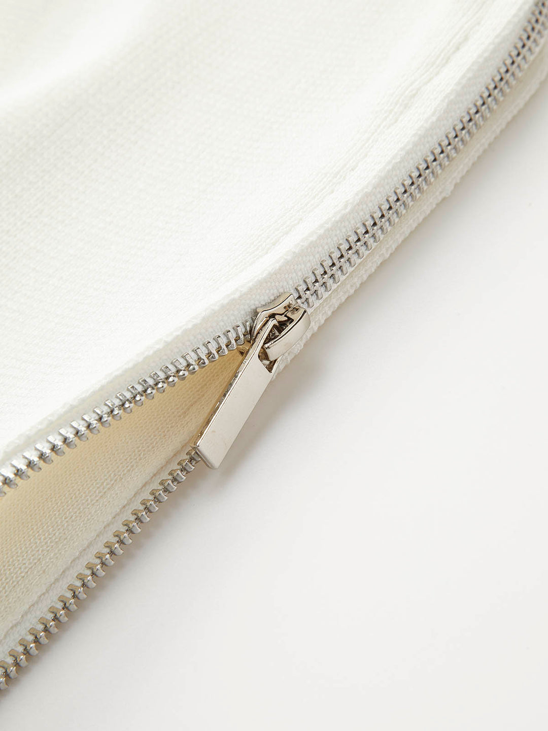 Kısa Kollu Yivli Örgü Üst