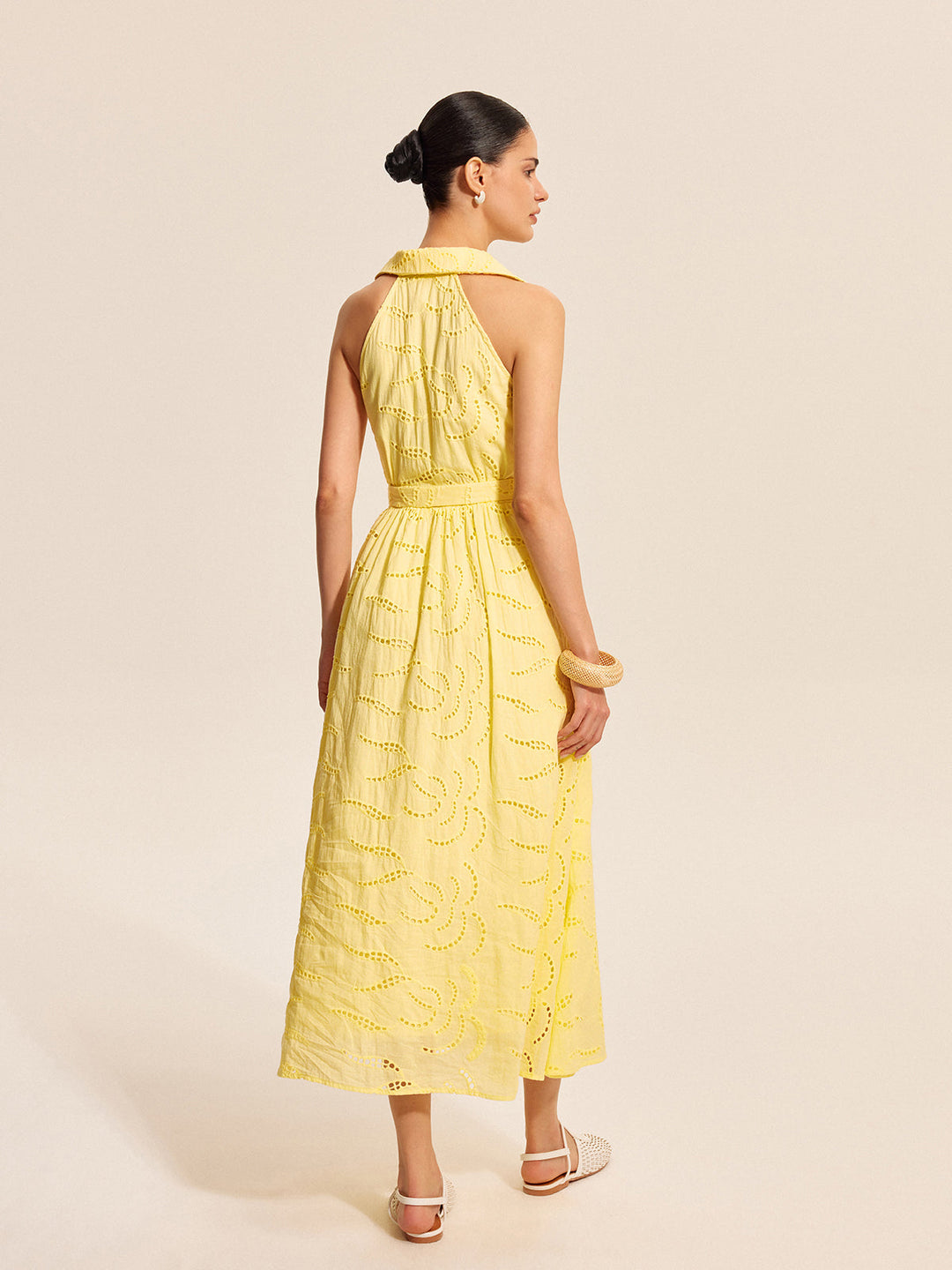 Pamuklu Kuşaklı İşlemeli Elbise