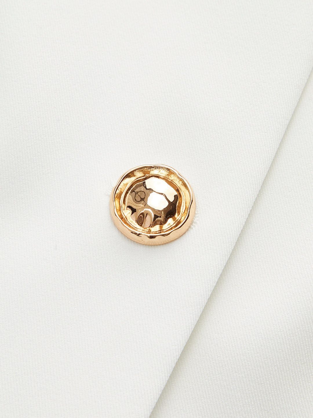 Düğme Detaylı Cepli Kemerli Üst