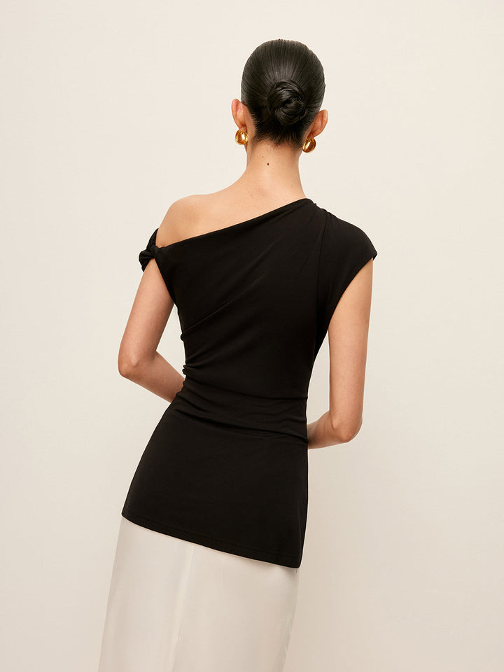 Asimetrik Yakalı Bölünmüş Bluz