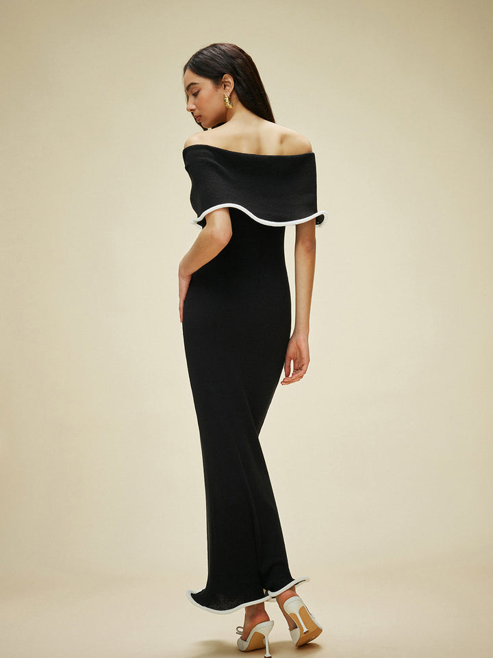 Renk Bloklu Omuz Açık Volanlı Örgü Elbise