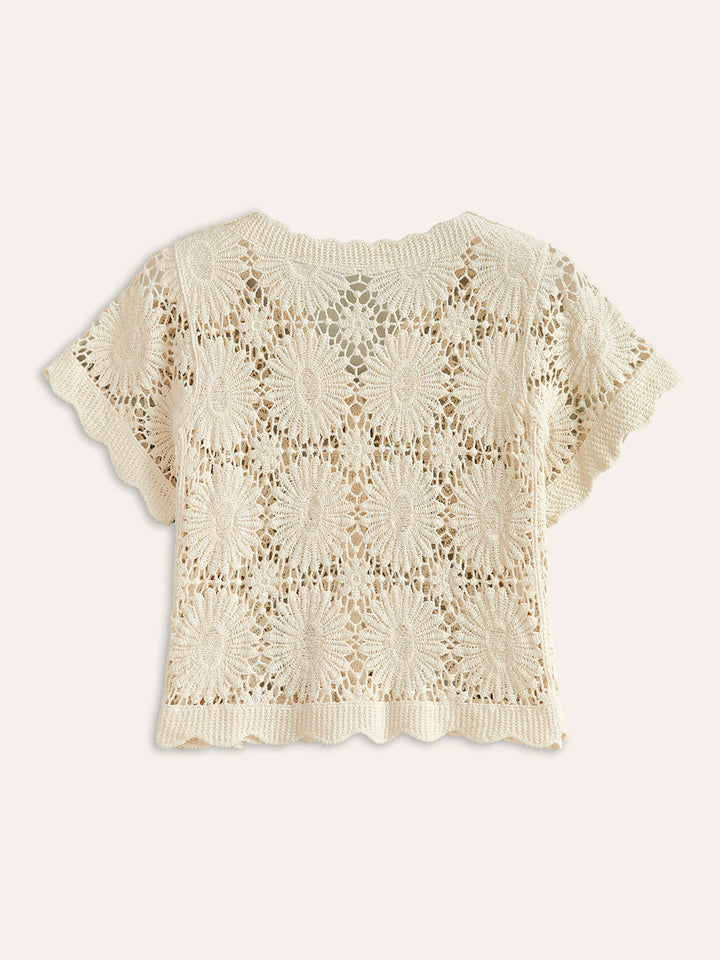 Tığ İşi Çiçekli Düğmeli Ön Hırka