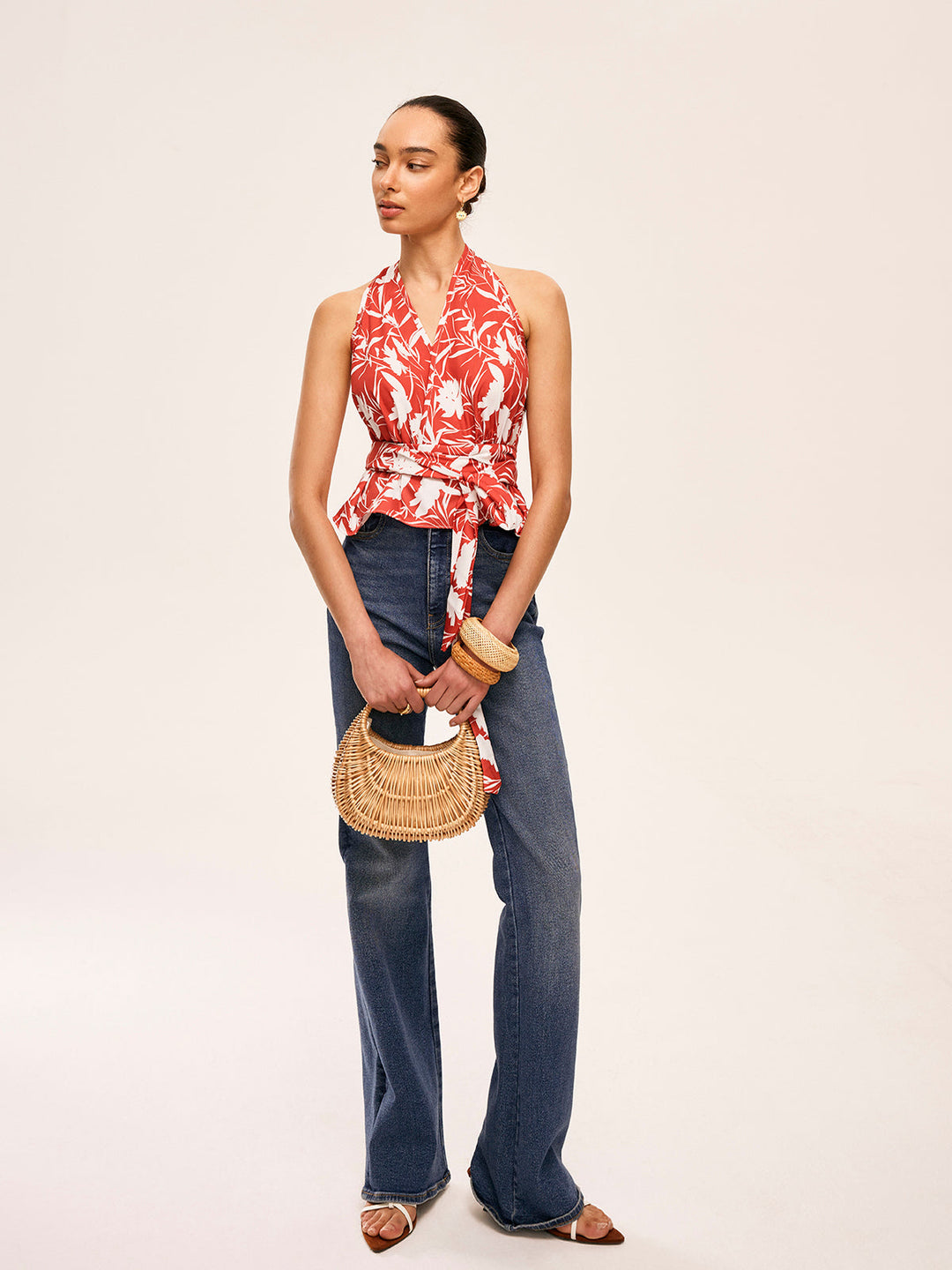 Çiçekli Halter Boyun Bağlamalı Bel Üstü