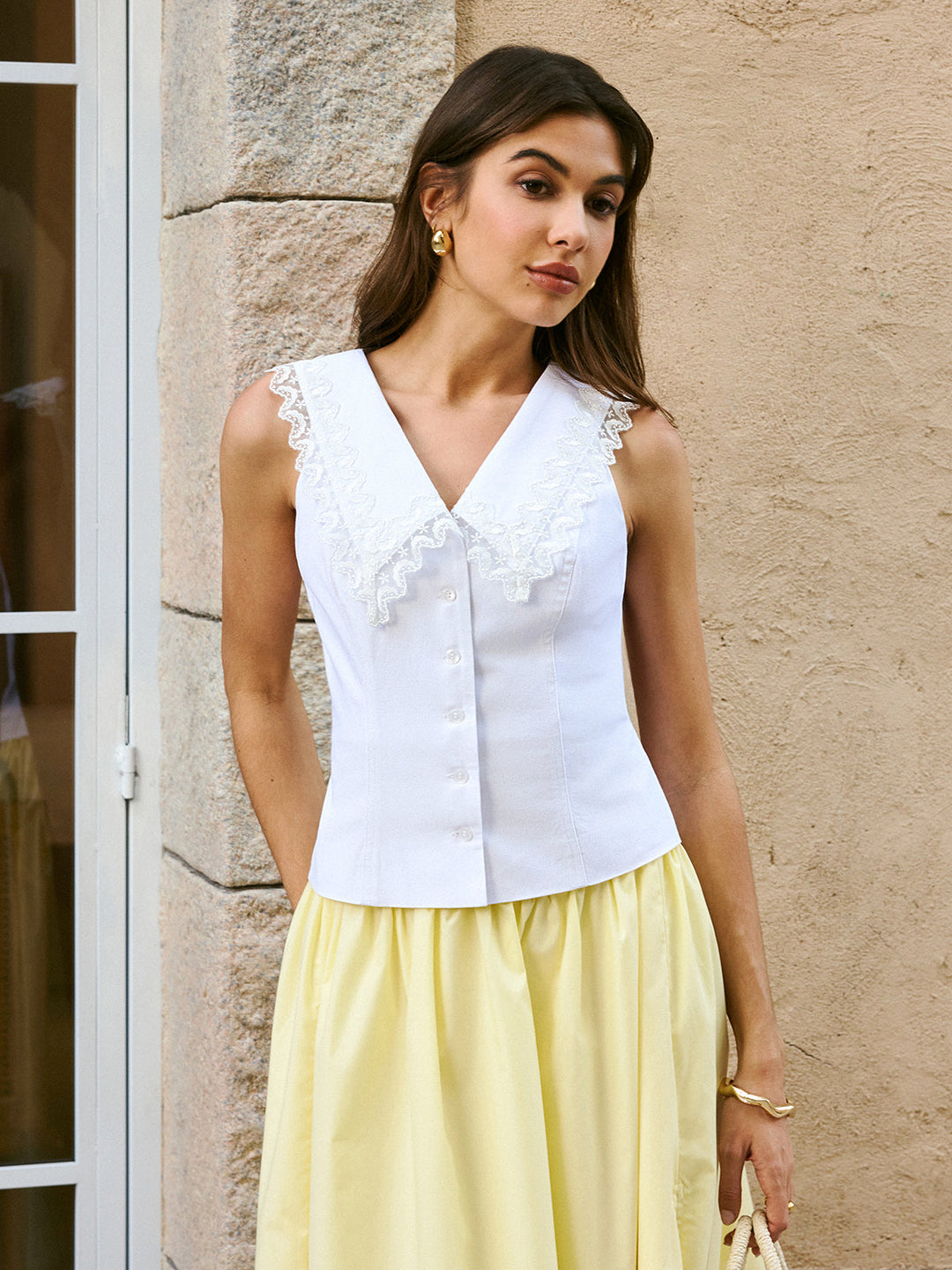 Pamuk Ve Keten Dantel Nakışlı Üst