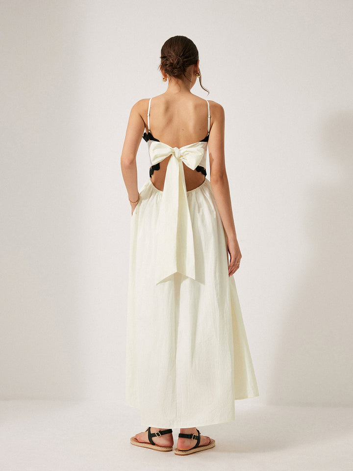 Taraklı Kenarlı Sırt Bağlamalı Elbise