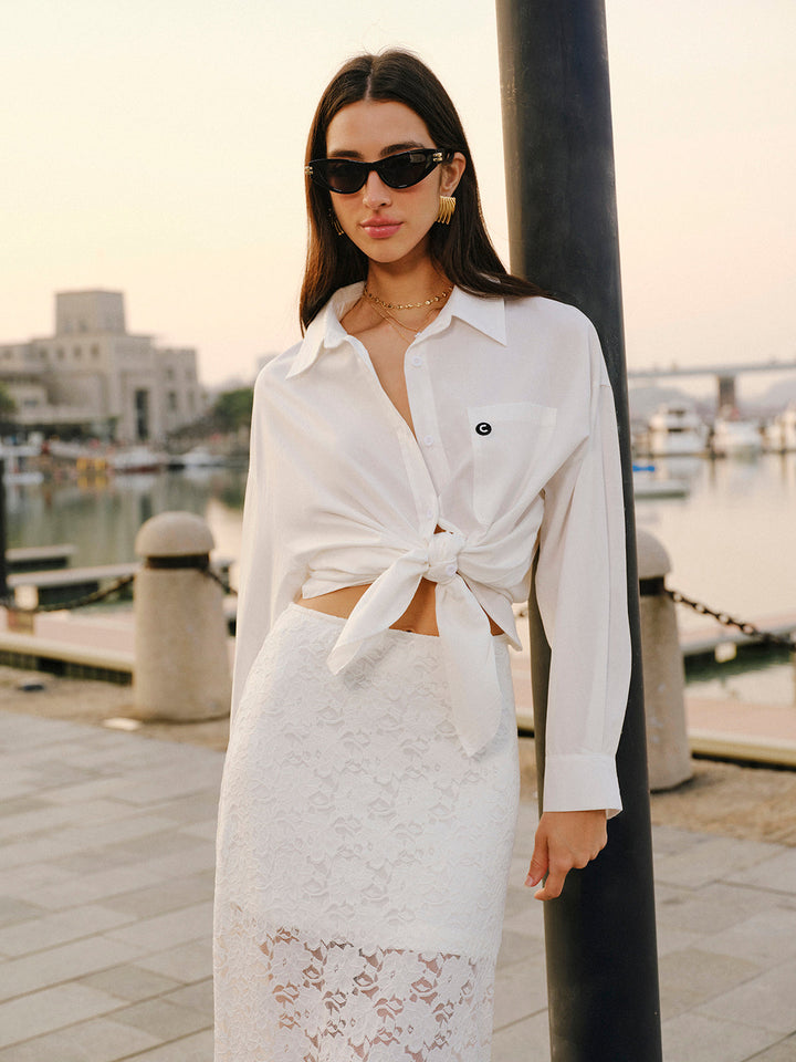 Pamuk Karışımlı Önden Bağcıklı Gömlek