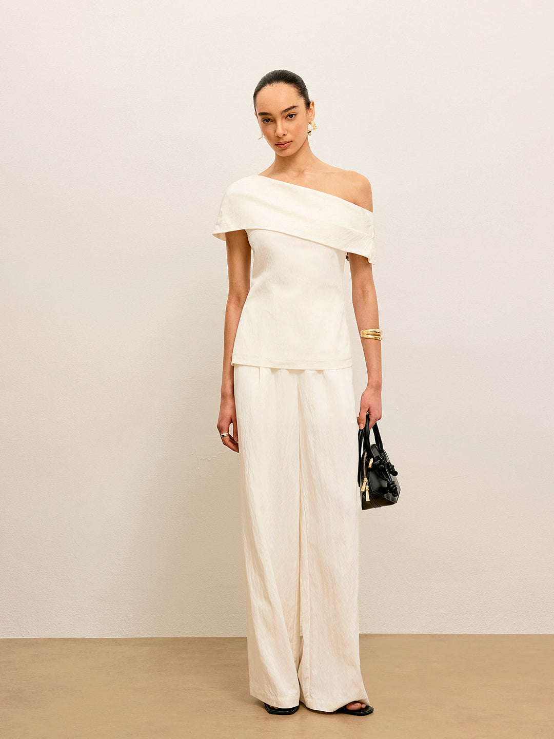 Tek Omuz Drapeli Üst