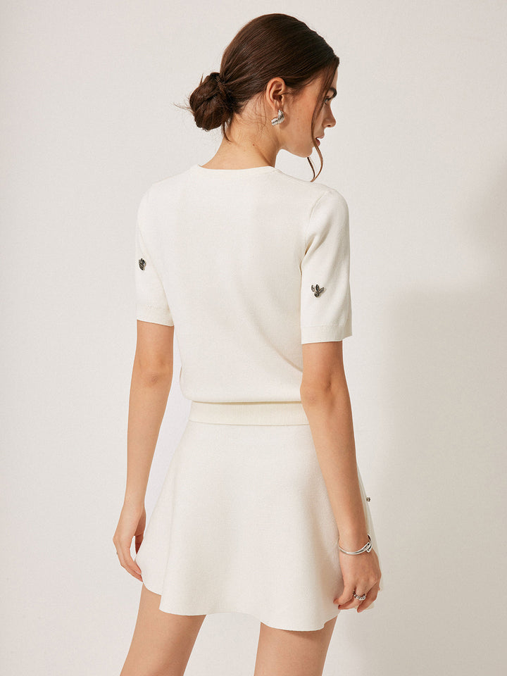 Kısa Kollu Metal Detaylı Düz Kazak