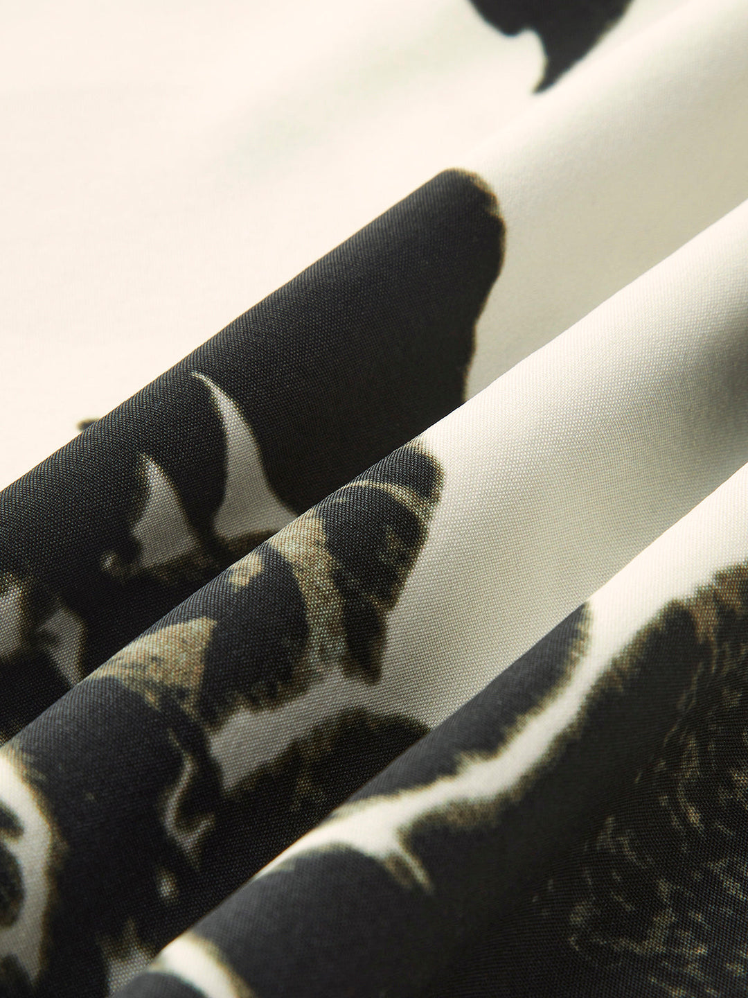 Çiçek Desenli Kolsuz Pileli Elbise