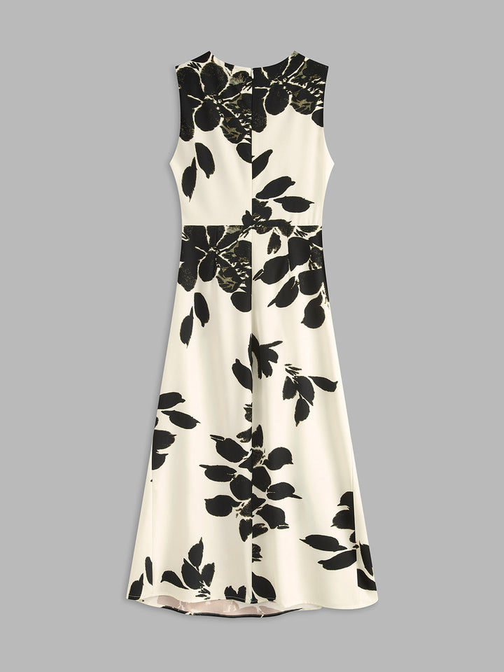 Çiçek Desenli Kolsuz Pileli Elbise