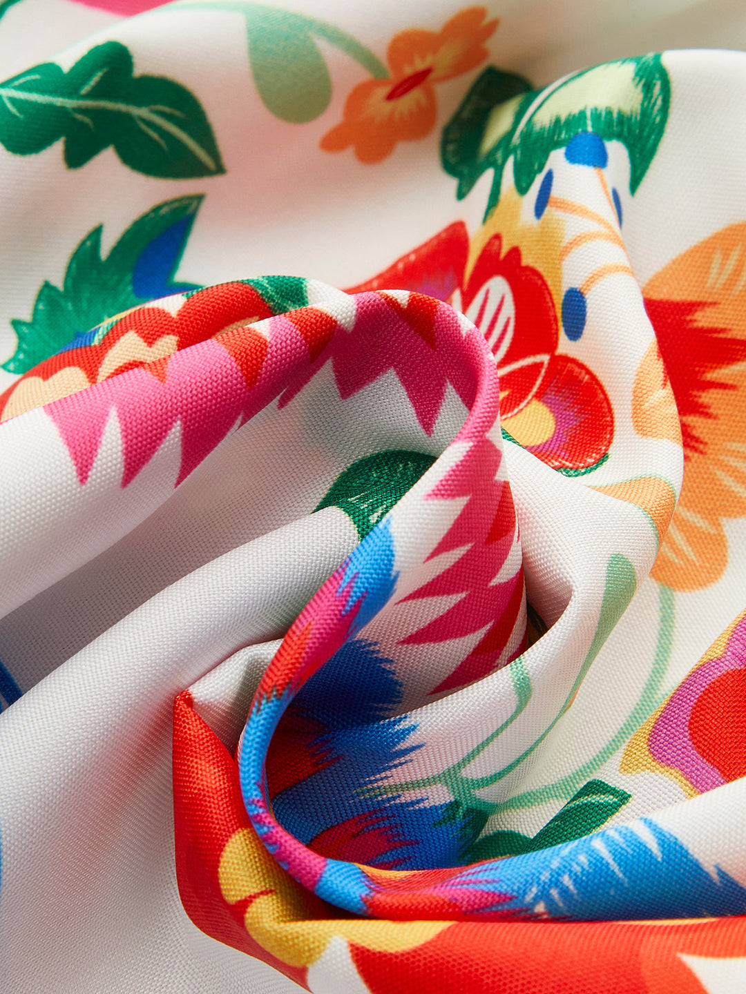 Omuzları Açık Çiçek Desenli Kemerli Elbise