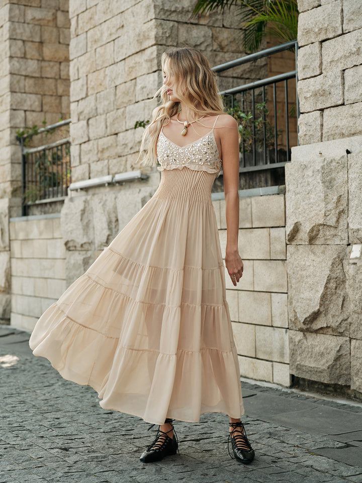 Yarı Şeffaf İşlemeli Büstiyer Katmanlı Elbise