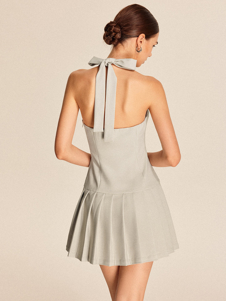 Metal Bağcıklı Yaka Fermuarlı Pileli Kısa Elbise