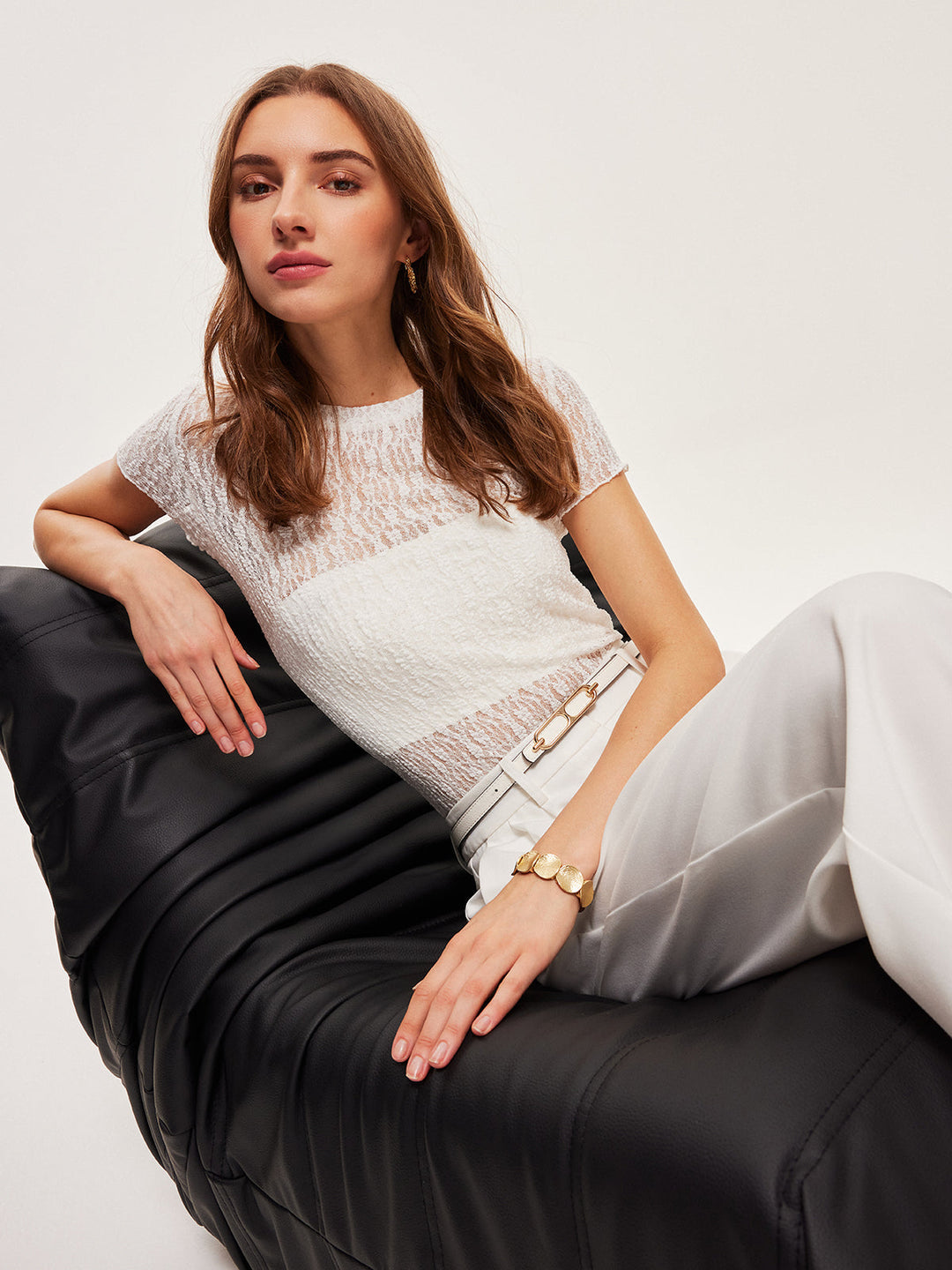 Yarı Şeffaf Dantel Panelli Tişört