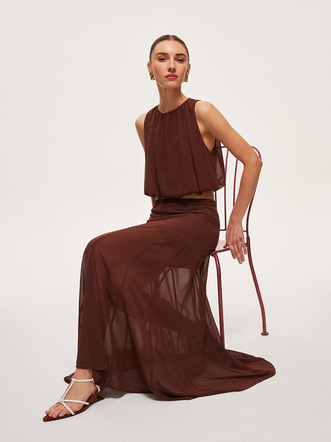 Şifon Kolsuz Kısa Üst