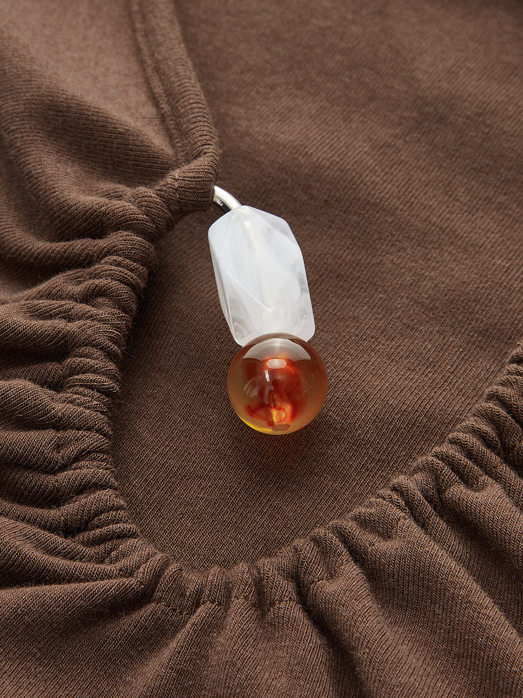 Düğme Detaylı Asimetrik Büzgülü Üst