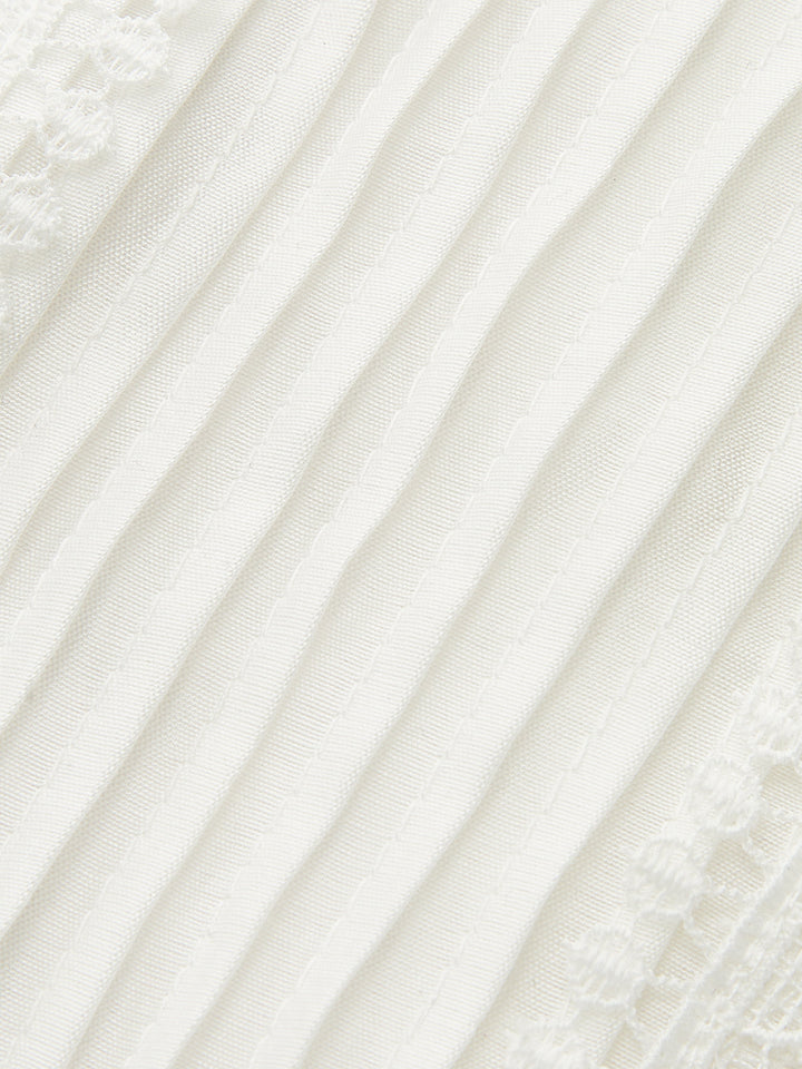 Pileli Dantel Kenarlı Düğmeli Bluz