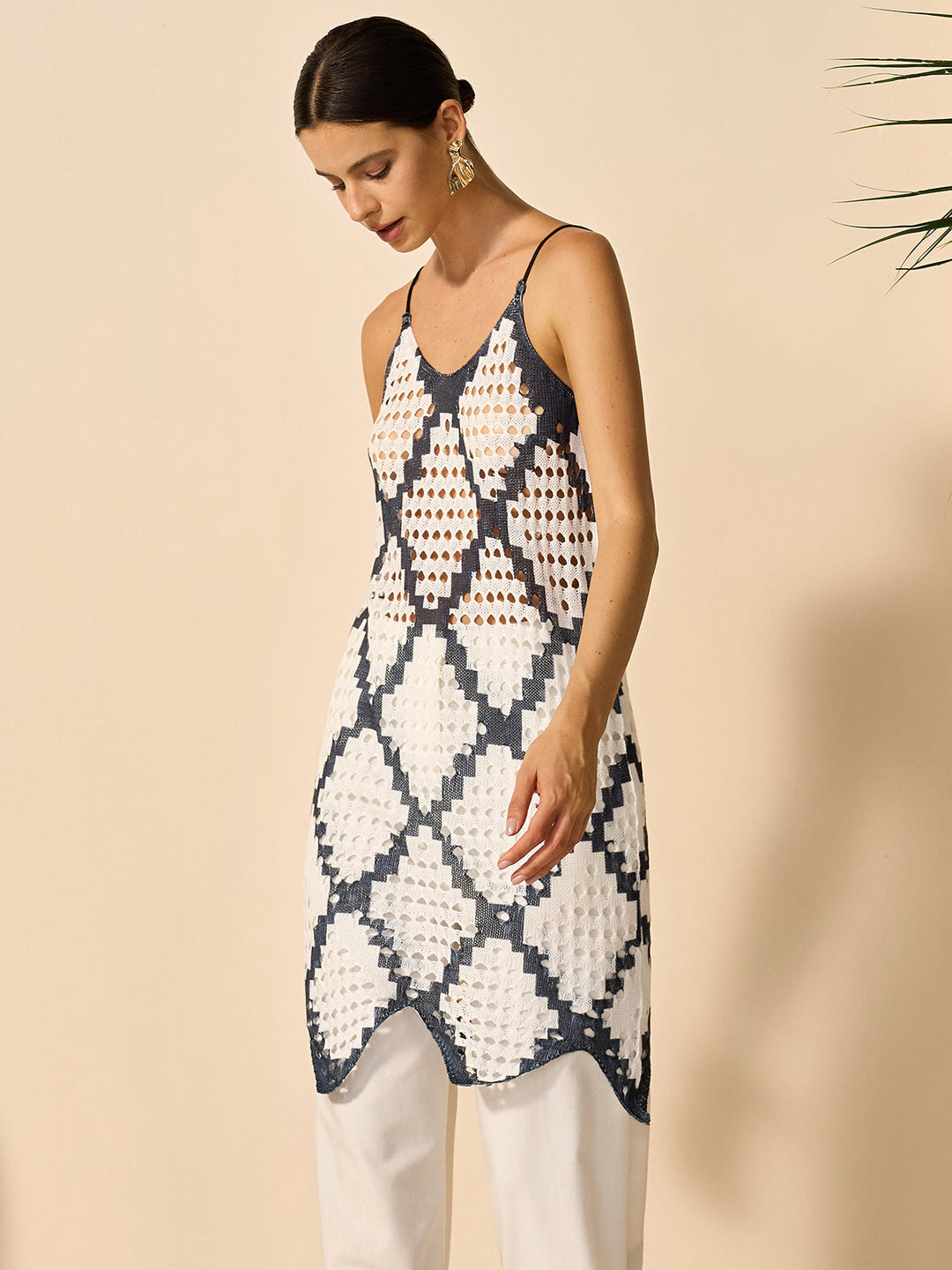 Tığ İşi İçi Boş Örgü Yelek