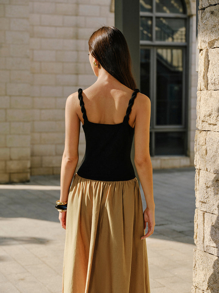 Keten Ve Pamuk Panel Kapşonlu Yaka Metal Detaylı Kolsuz Elbise