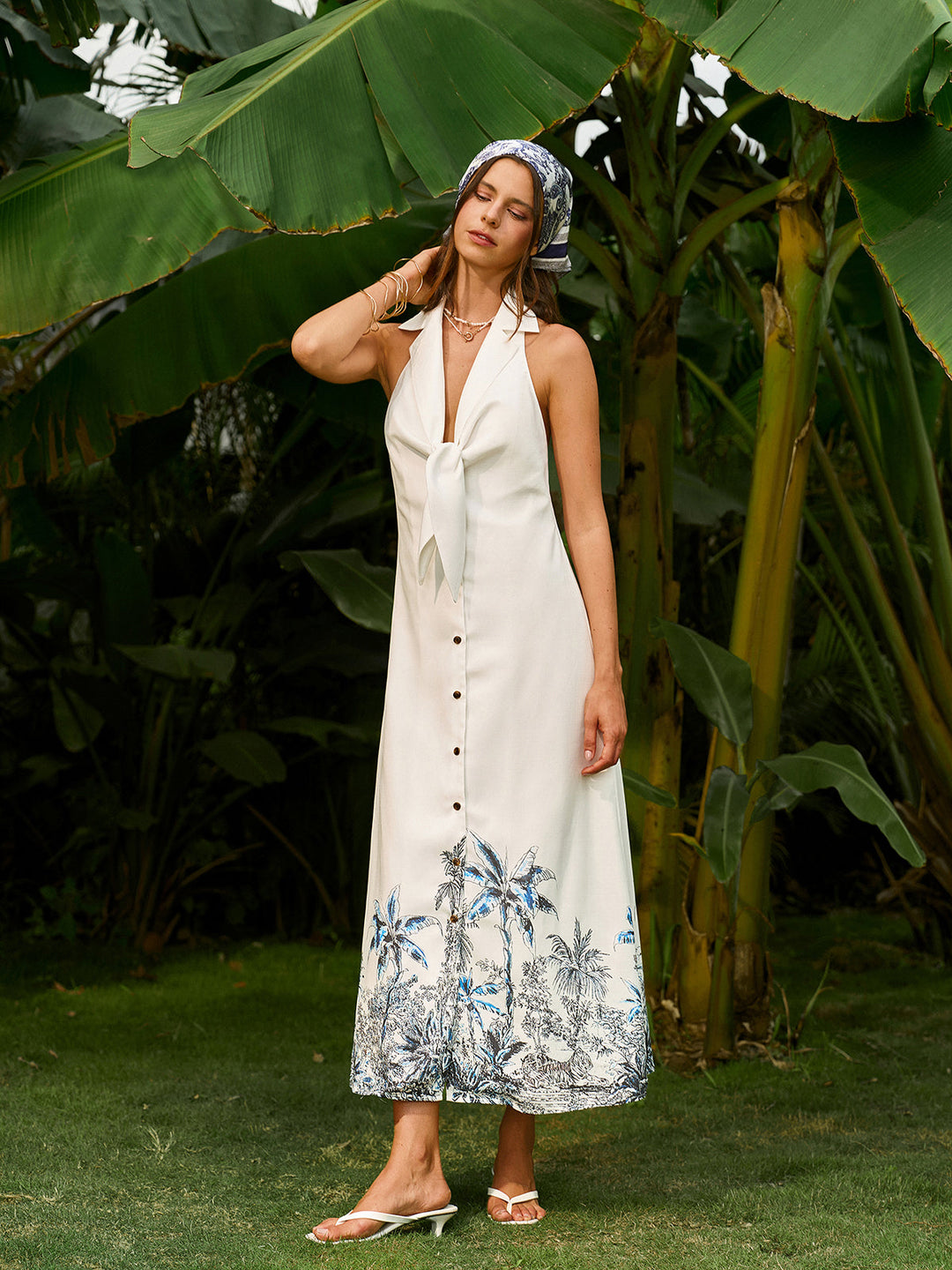 Boho Önü Bağcıklı Sırtı Açık Elbise