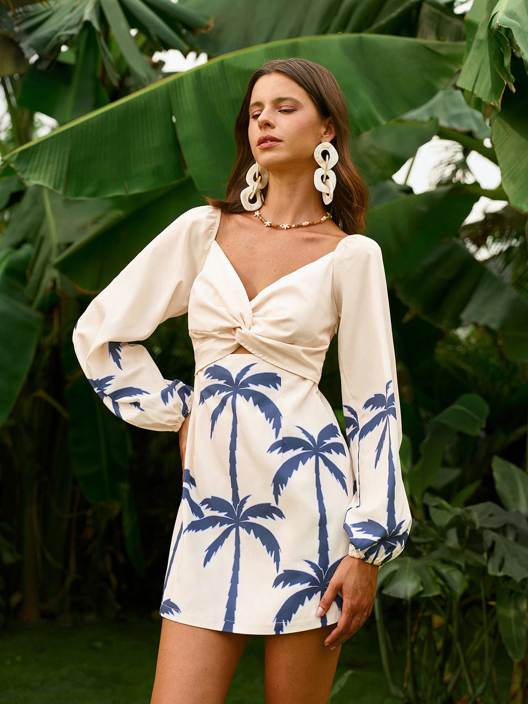 Uzun Kollu Büküm Ön Baskılı Elbise