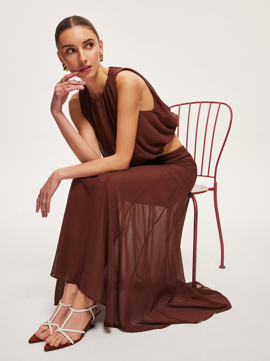 Şifon Kolsuz Kısa Üst