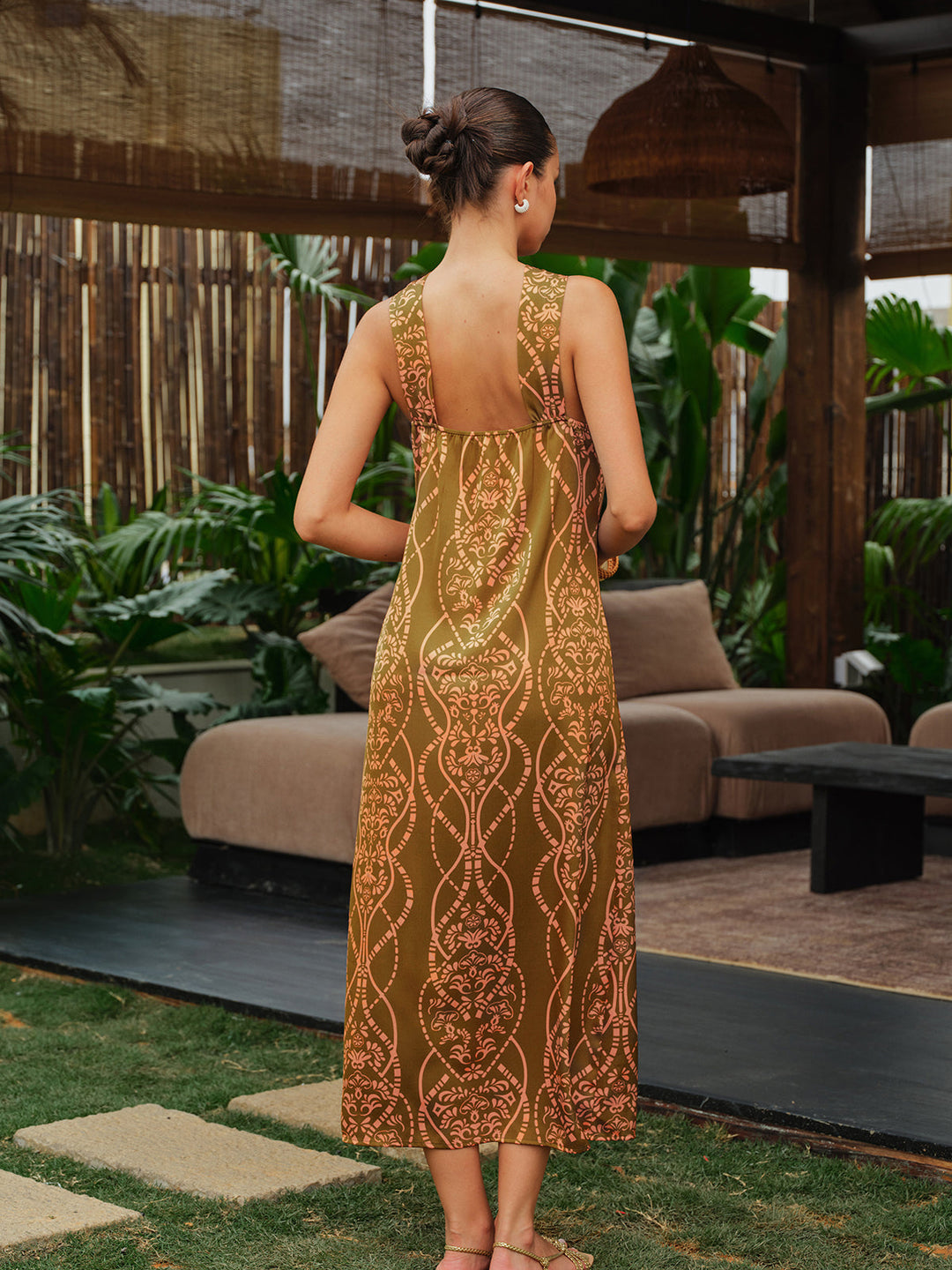 Saten Askılı Yaka Elbise