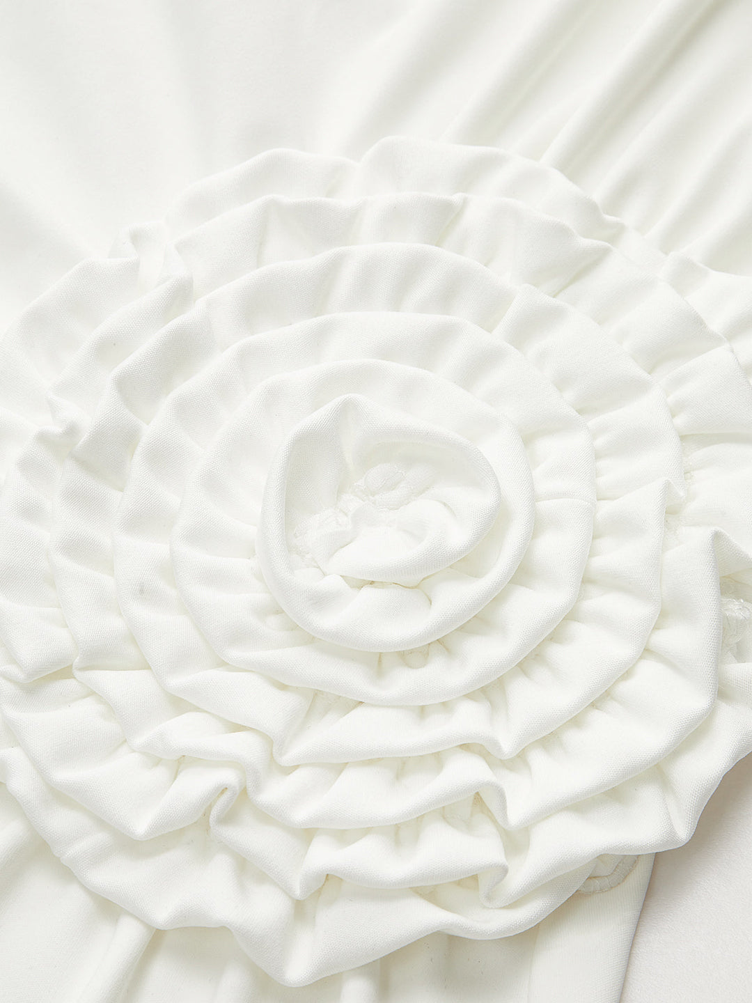 Rozet Detaylı Tek Omuzlu Büzgülü Elbise