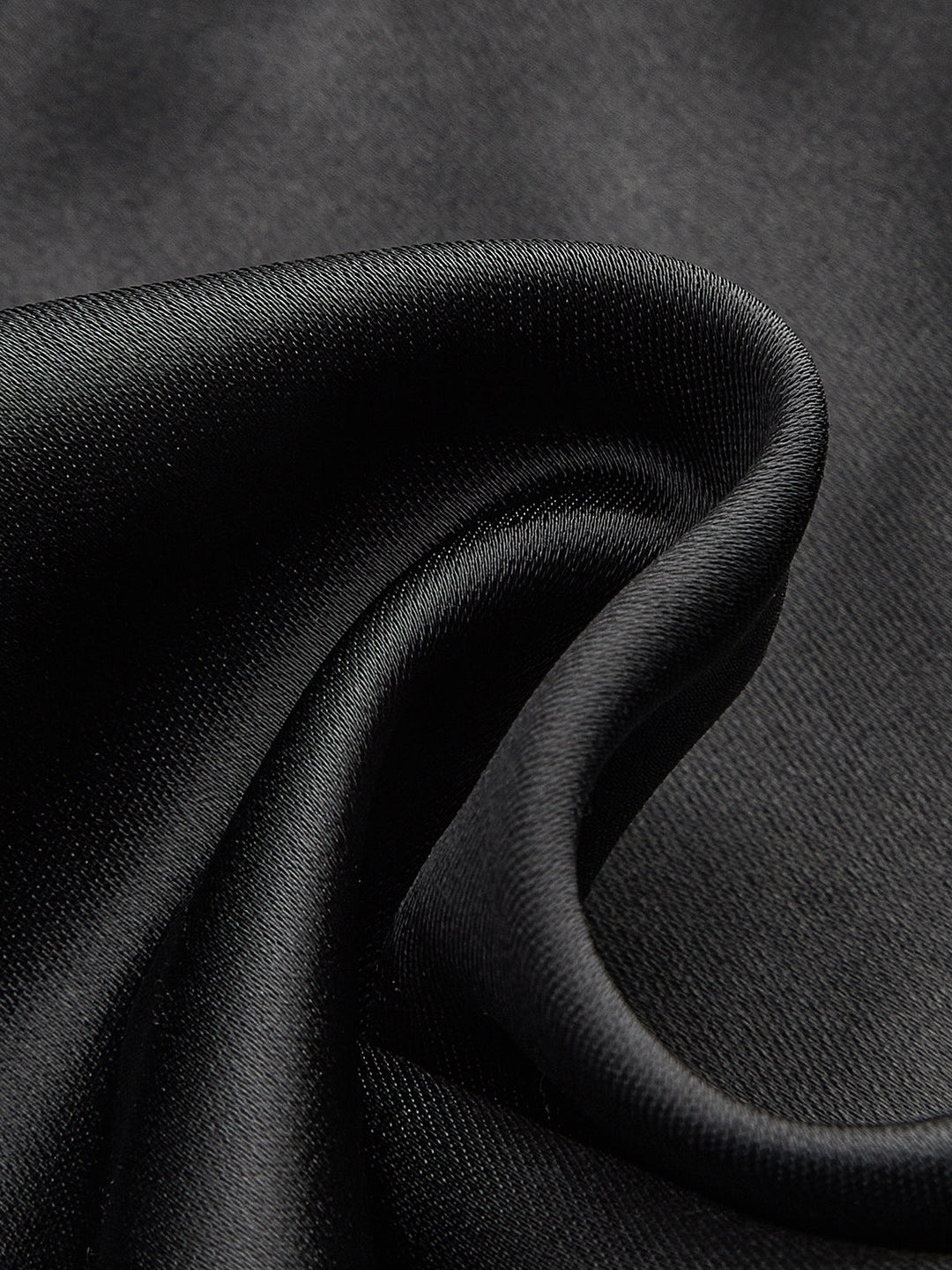 Saten Drapeli Askılı Body