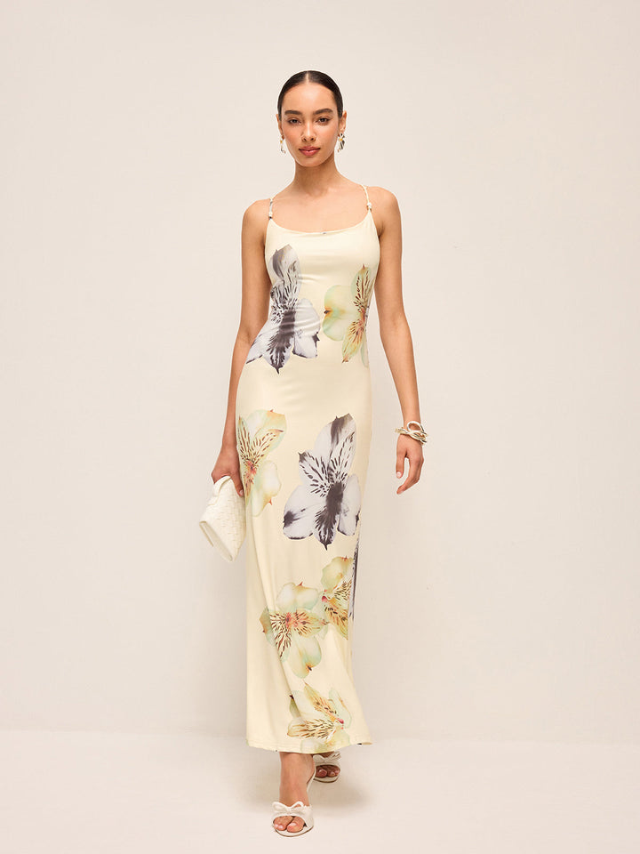 Sırtı Açık Bağcıklı Çiçekli Elbise