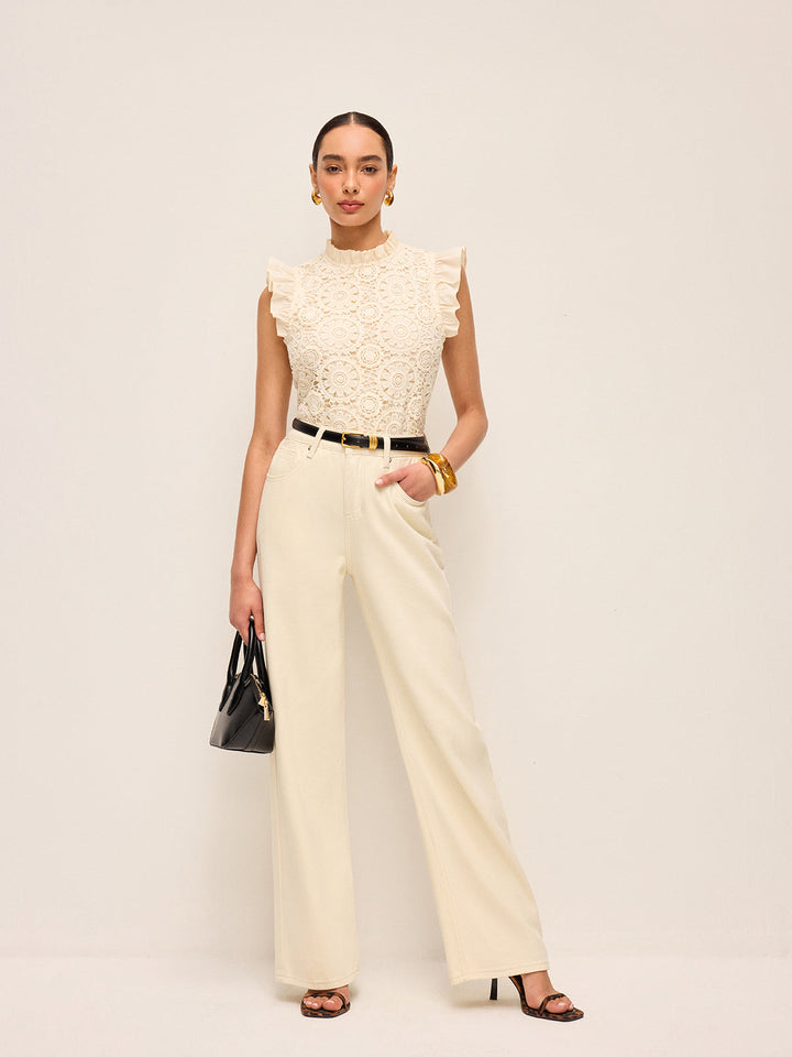 Kolsuz Dantelli Dantel Üst Ve Volanlı Kenar