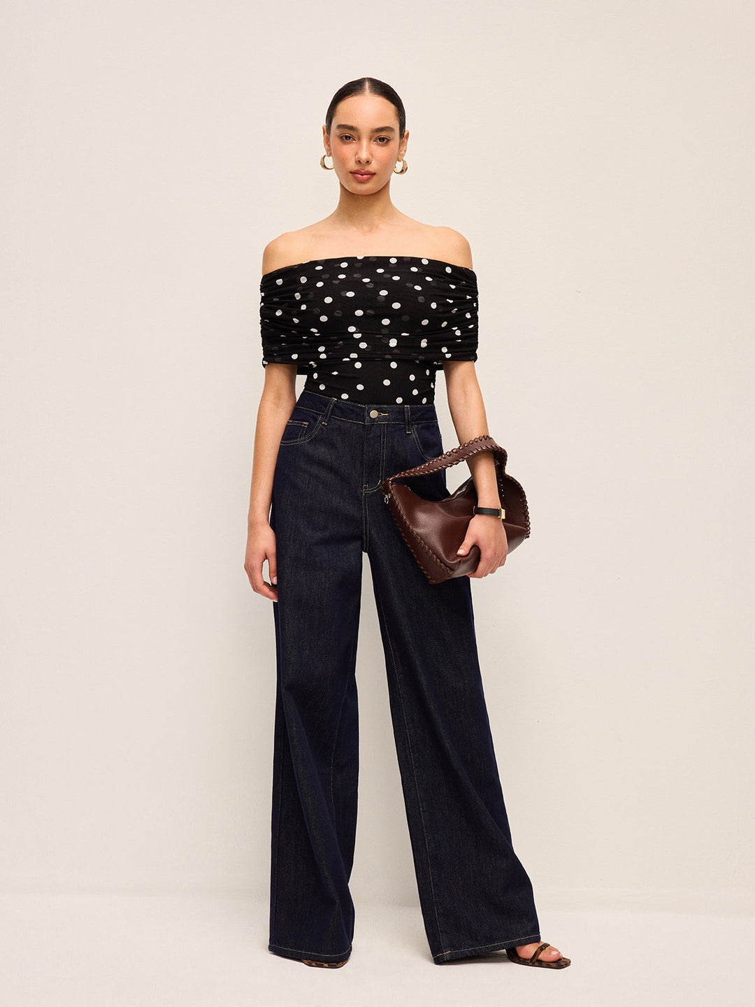 Polka Dot Omuz Açık Body