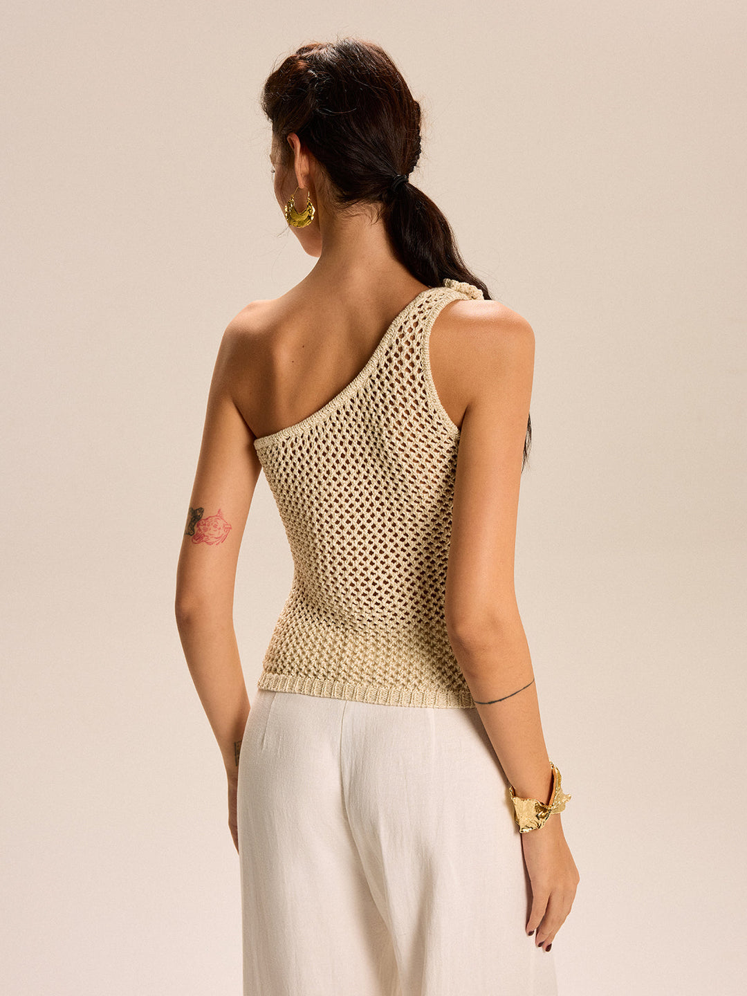 Tek Omuzlu Çiçekli Tığ Örgü Üst