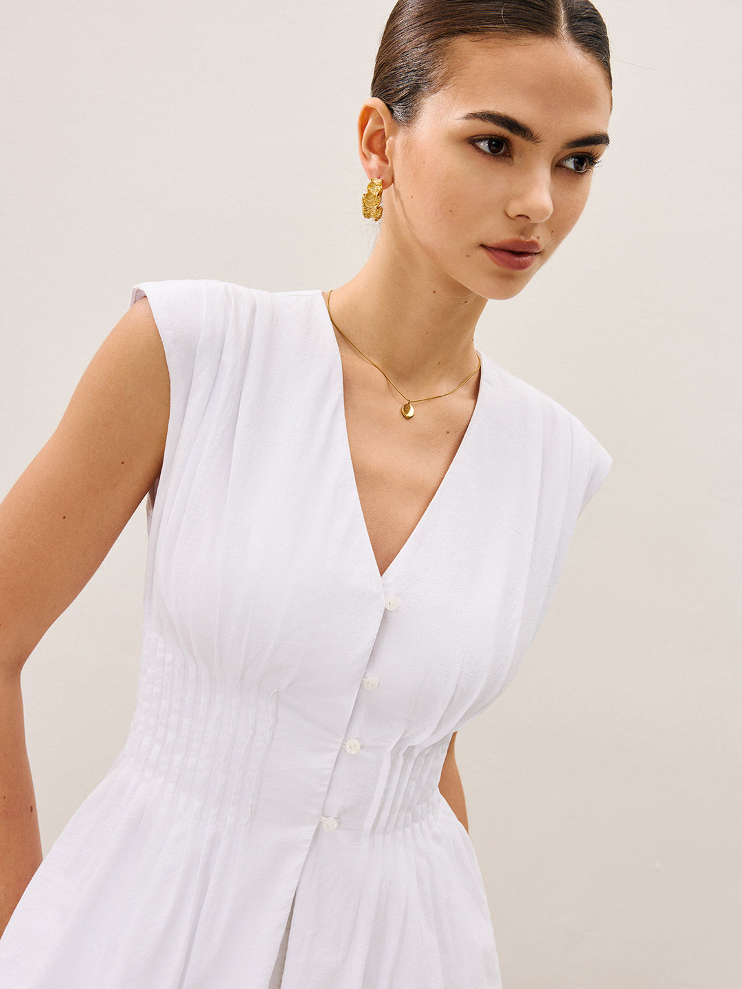 Pliseli Peplum V Yaka Bluz