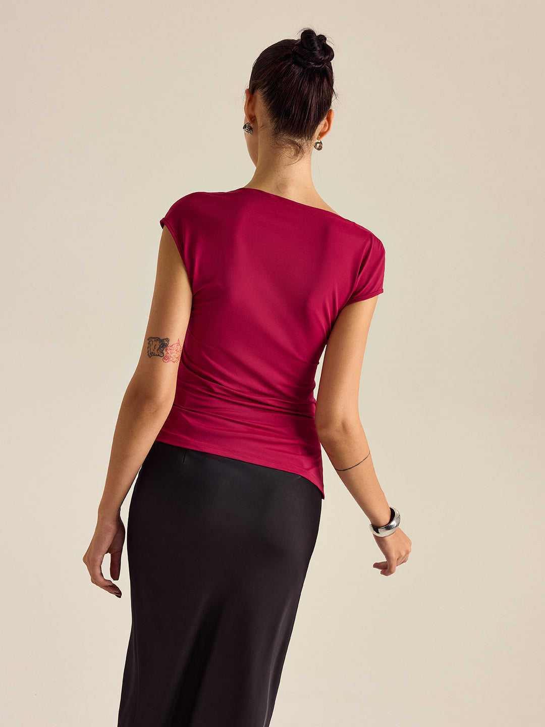 Asimetrik Tasarım Üst