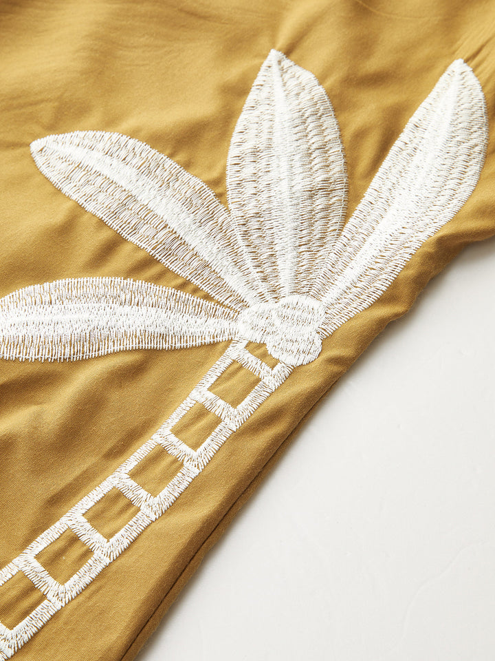 Yan İşlemeli Kolsuz Elbise