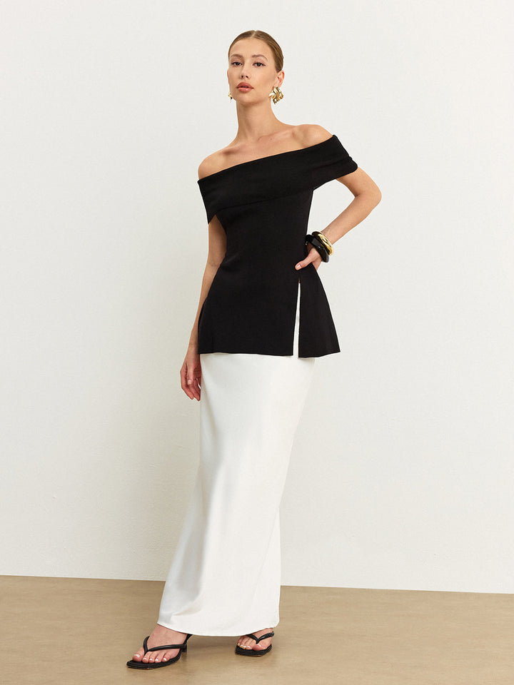 Omuzları Açık Yırtmaçlı Örgü Üst