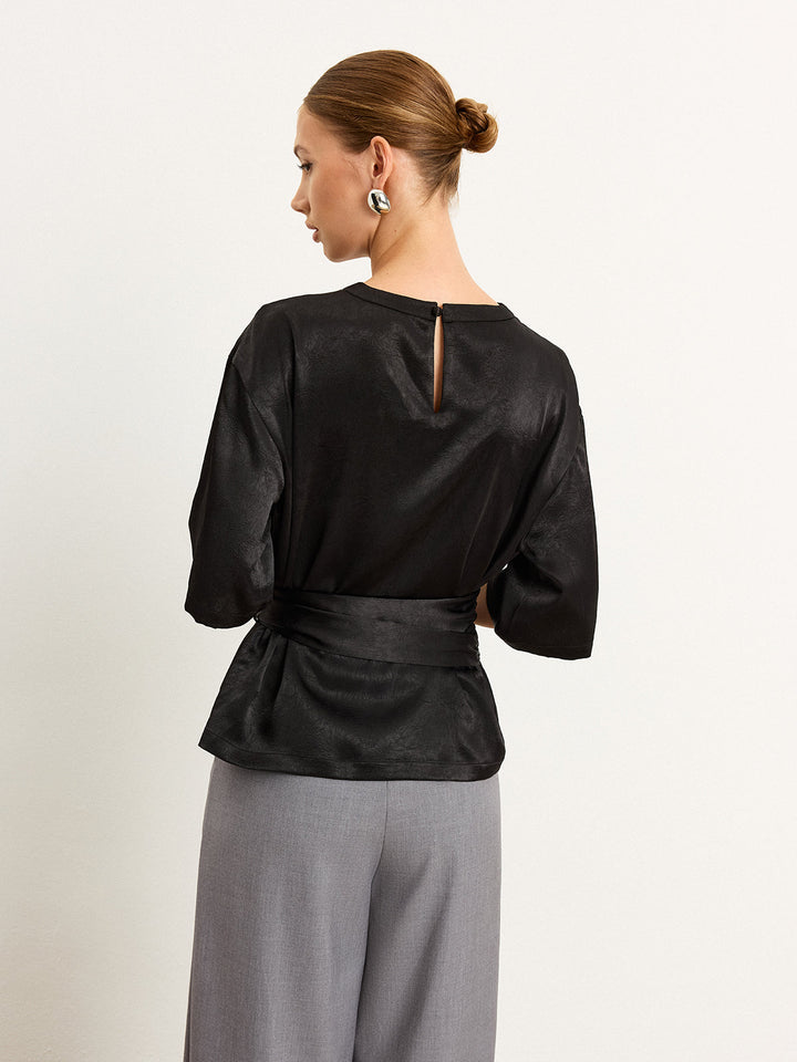 Kemerli Saten Tişört