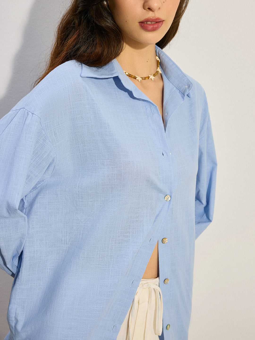 Büyük Boy Düğmeli Gömlek