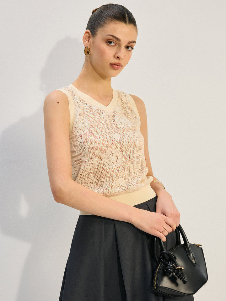 Yarı Şeffaf Yivli V Yaka Örgü Yelek