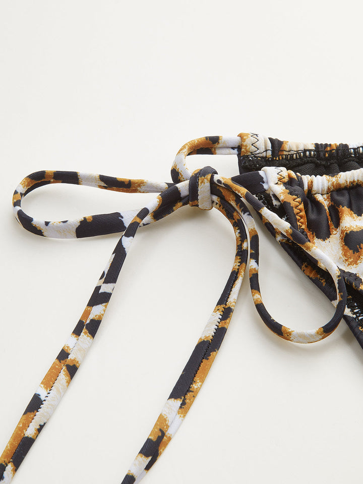 Leopar Desenli Bağcıklı Bikini Altı